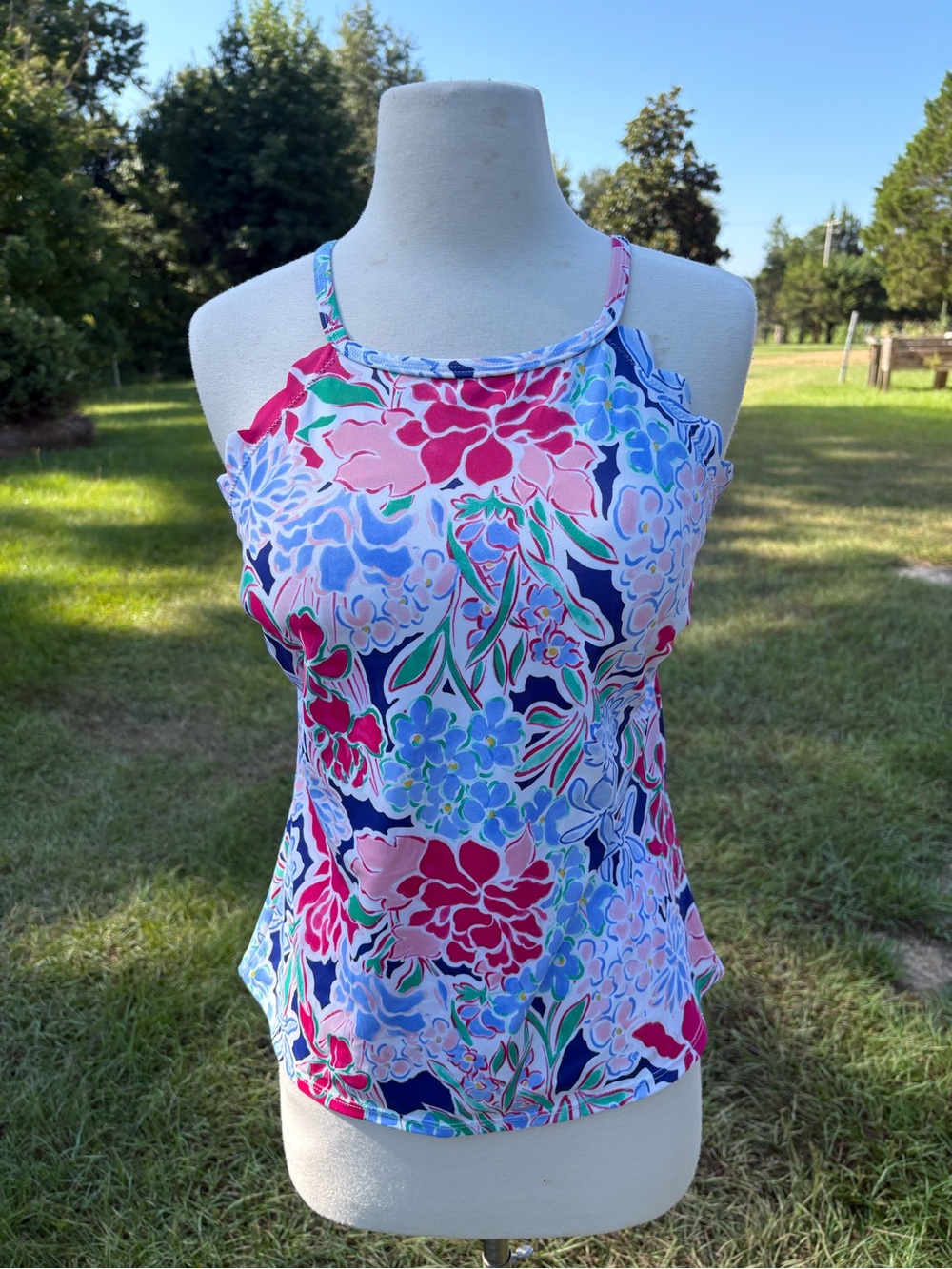 crown & ivy Floral High-Neck Tankini Top in size M